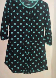 Cute Heart Print Top