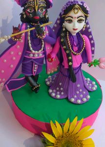 Radha Krishna Murti With Clay Craft