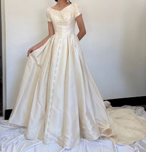 Vintage Wedding Dress