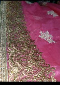 🎁Pink 💕 Saree🎁