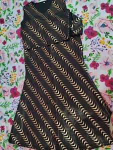 Mermaid like Striped Black & Gold Dress