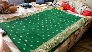 New Unused Silk Woven Banarasi Saree