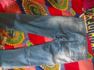Trendy Denim Jeans Slim Fit