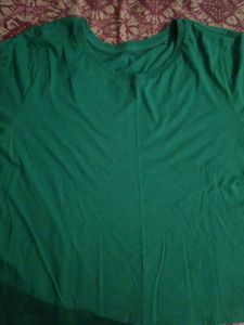Green Tshirt