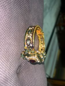 Gold-Plated Kundan Bangle