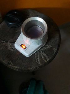 Wax Heater With Free Strips