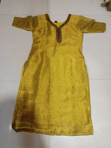 Combos Of 2  Festive Kurta Sets