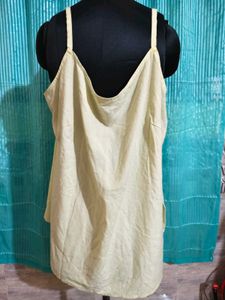 BOGO 🎁 Buy One Get 1🎁XXL Yellow Tank Top