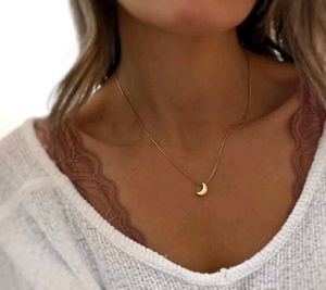 Moon 🌙 Pendent Chain