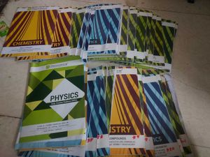 IIT JEE (RESONANCE MATERIAL PCM 11 AND 12 BOTH )