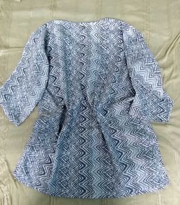 beautiful daily wear kurti