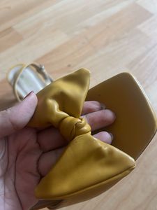 Cute Bow Kitten Heels