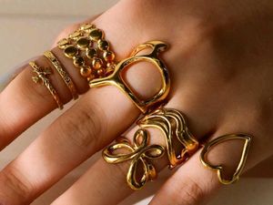 Irregular hollow ring PVD anti tarnish