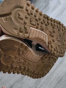 Bonkerz Sneakers