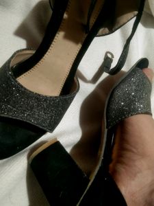 New Heel 👠