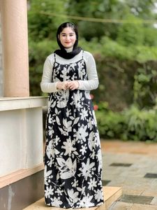 Romber With High Neck T Shirt For Women