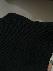 Urbanic Savana Black Ring Full Sleeve Crop Top