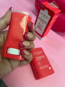 Dot &amp; Key Sunscreen