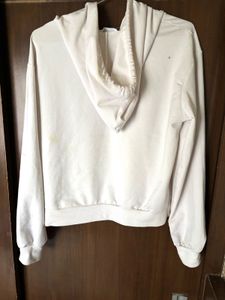 White Hoodie 🤍