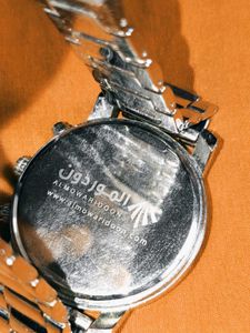 ALMOWARIDOON Stylish Silver Watch