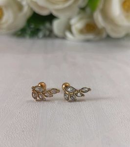 Leaf Helix Earring