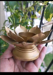 Lotus Candle Holder