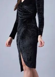 Elegant Black Velvet bodycon dress