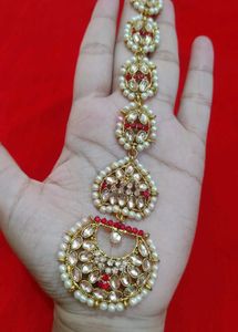 Elegant Tikka Headpiece