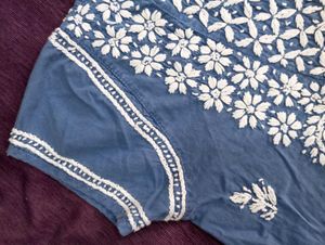 Kurti With Heavy ,beautifull  Embroidery