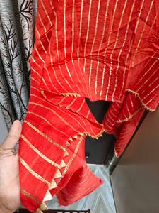 Red &amp; Gold Striped Dupatta