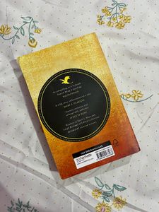 Fourth Wing book 📕