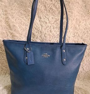 Orignal Coach Central Large Tote - Peacock