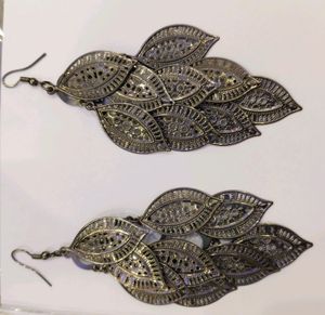 3 Beautiful Earing Set