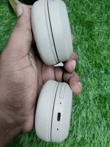 Sony Headphones Ch-520