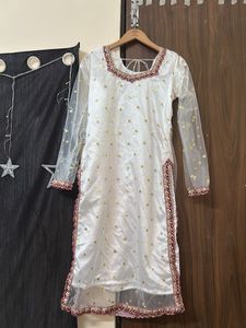 Elegant White &amp; Red Kurta Set