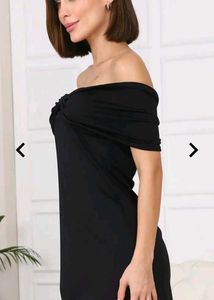 Chic Black Off-Shoulder Mini Dress