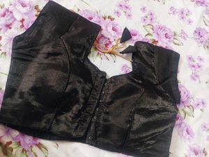Elegant Black Blouse🖤🖤