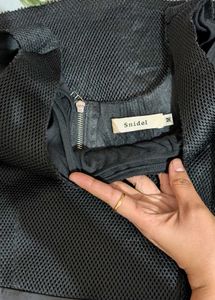 Black Pub Wear