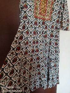 Beautiful Kurti With Dupatta