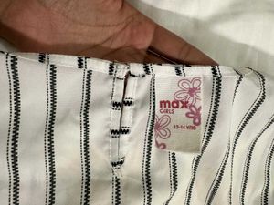 Striped V-neck Crop Top