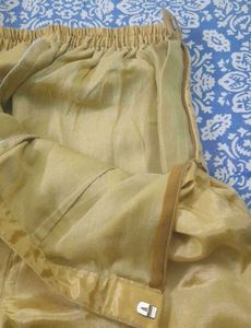Beautiful 🤩 Pakistani Embroided Suit
