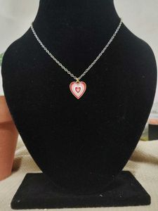 aesthetic heart necklace