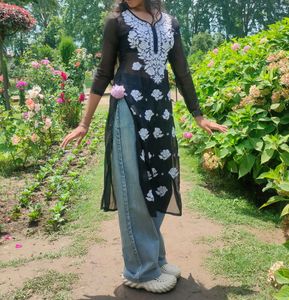BLACK चिकनकारी KURTI🌻