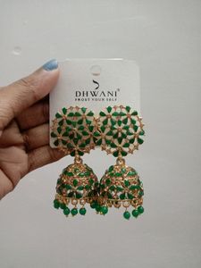 Vibrant Green Jumka