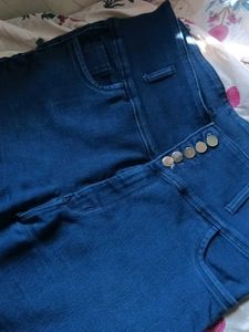 Dark Blue High-Waisted Jeans