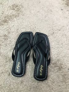 Black Slippie Flats