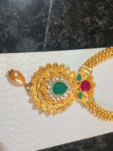Gold Colour Kundan Jewellery Set