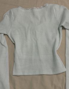 Lace Trim Long Sleeve Top