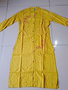 Yellow Kurta With Pink Embroidery, Front Slit