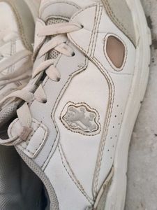 RedTape White Sneakers